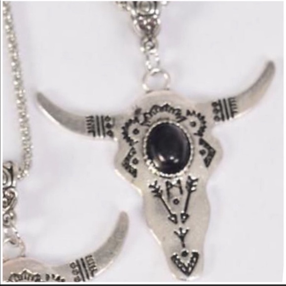 Bull Skull Pendant Black Stone Ebony Silver Western Steer Cowboy Boho - Picture 3 of 4